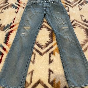 Mens Levi’s button fly 501 size 33x32 distressed jeans